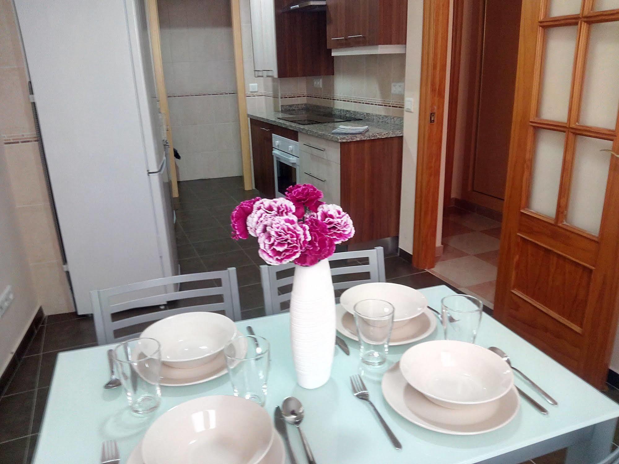 Apartamentos Decada Málaga Esterno foto