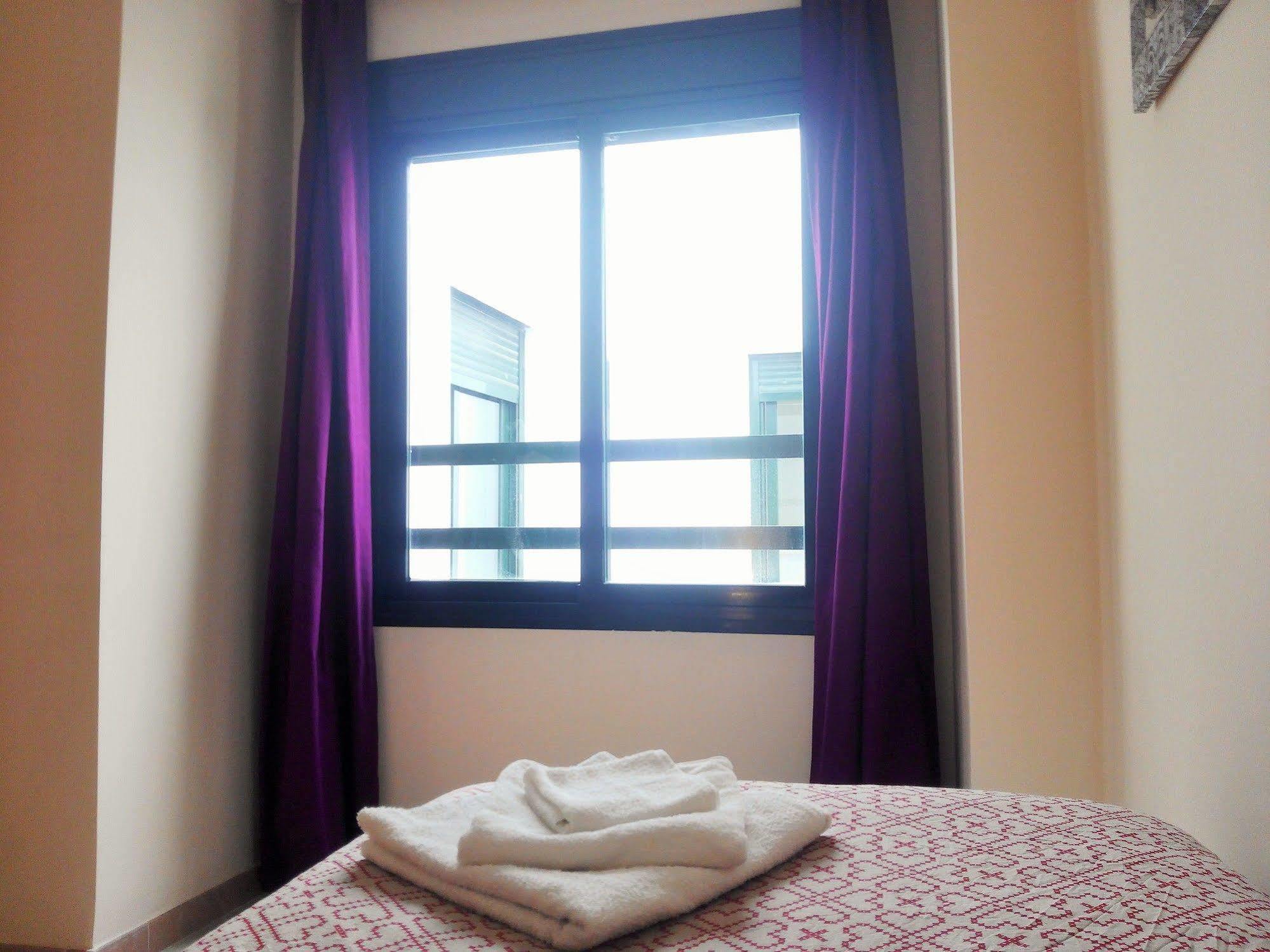 Apartamentos Decada Málaga Esterno foto