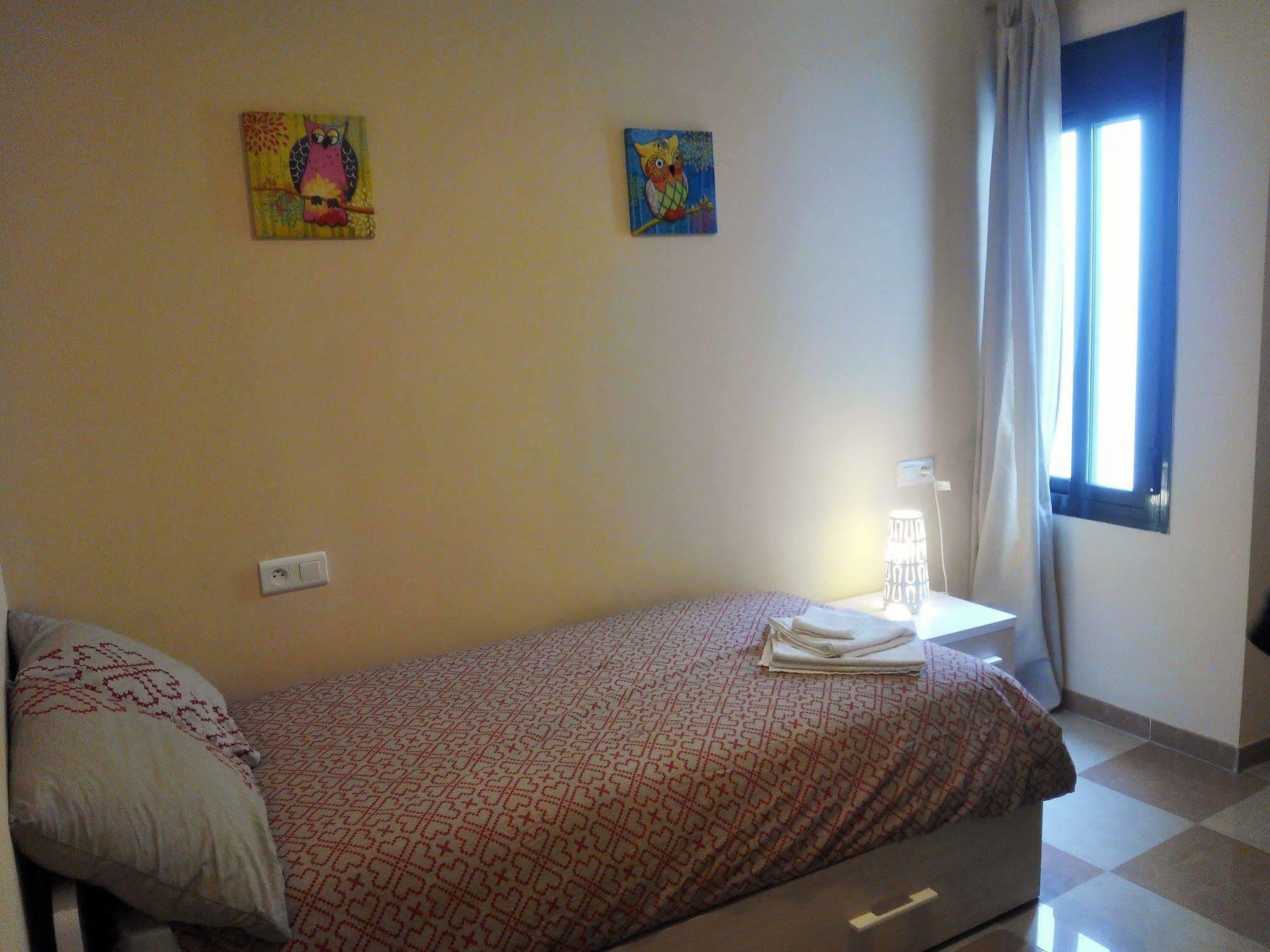 Apartamentos Decada Málaga Esterno foto